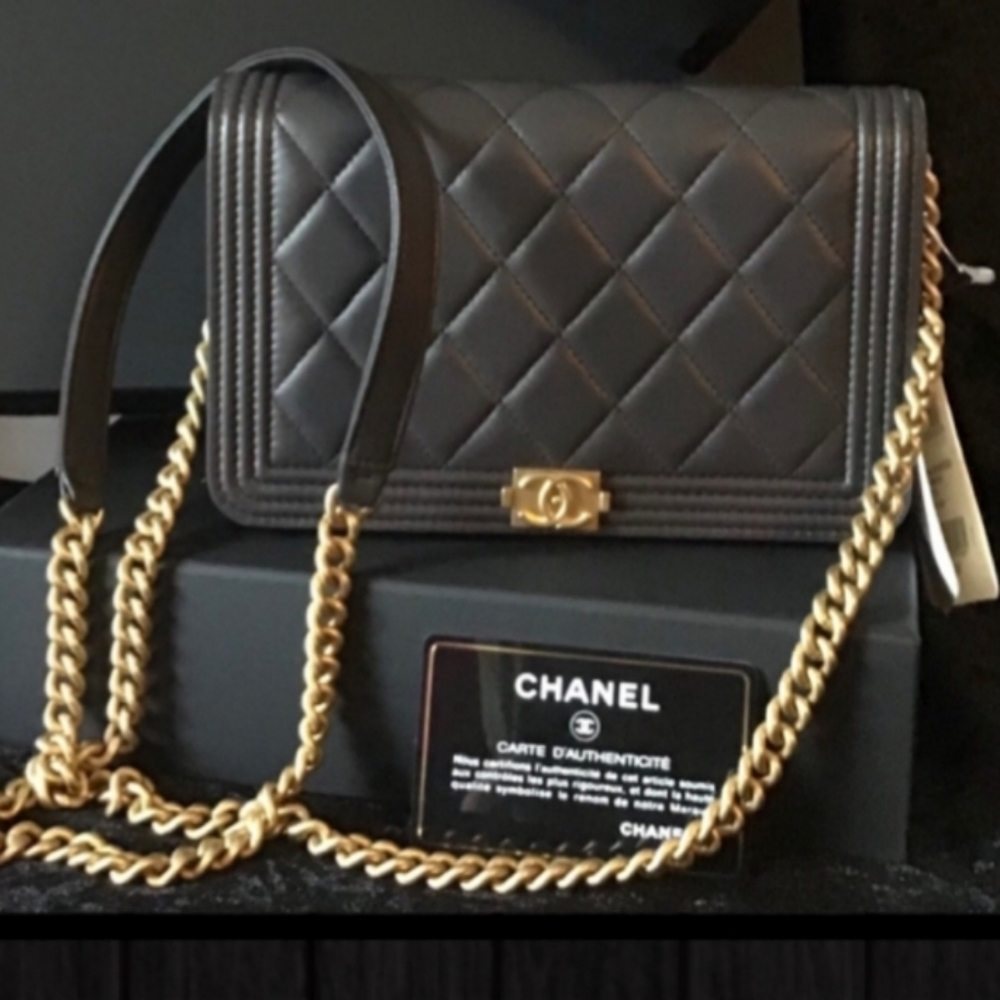 Final Price! Chanel Mini Le Boy Bag 2019